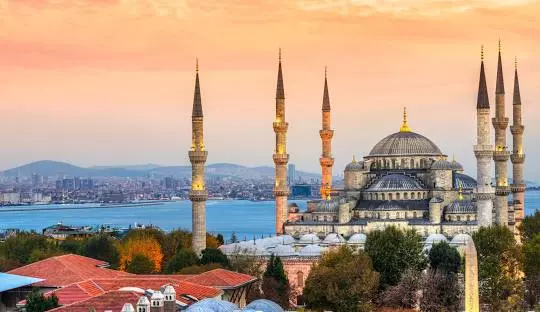تور استانبول نوروز1404